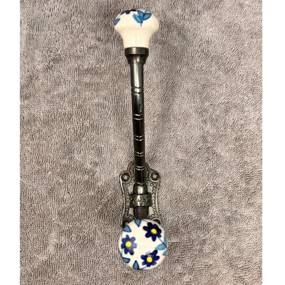 Vintage Double Wall Hook Blue White Floral Ceramic Porcelain Knobs Coat Towel